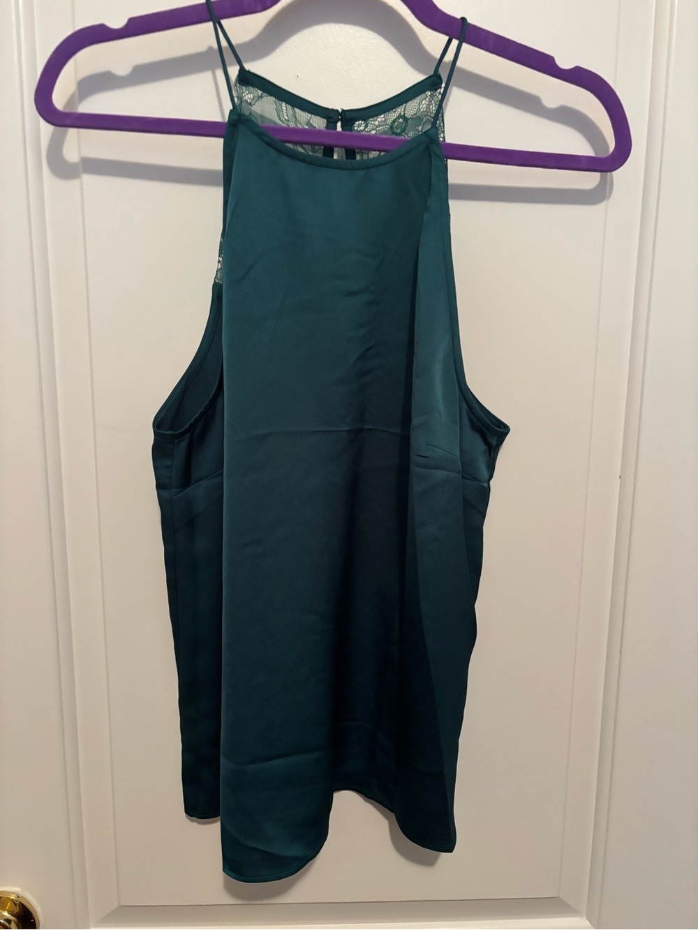 Loft NWT Women’s emerald green Lace-Back Halter Tank Top size medium